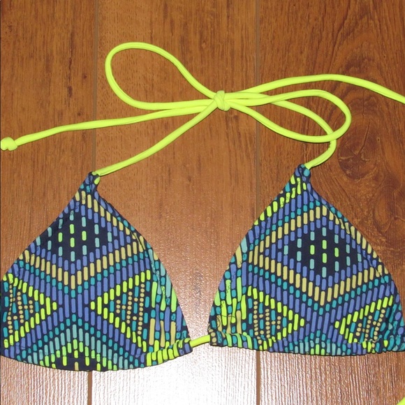 American Eagle Bikini Swimsuit - Picture 2 of 4